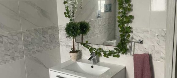 Casa de 4 dormitorios en Asomatos, Cyprus No. 7170 8