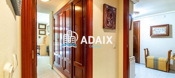 Apartamento de 3 dormitorios en Cáceres, Spain No. 160487 2