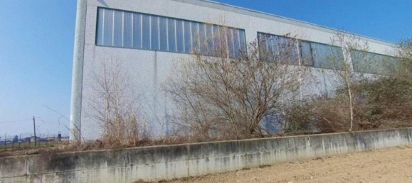2000m² Warehouse in Cavour, Italy No. 371467 4