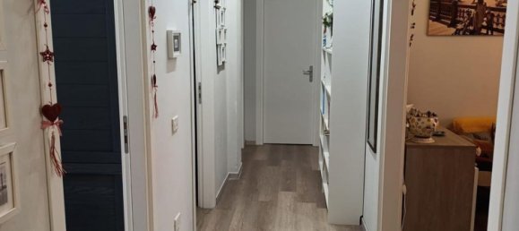 Apartamento de 5 habitaciónes en Reggio Calabria, Italy No. 138235 5