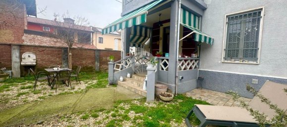 Casa de 5 habitaciónes en Fresonara, Italy No. 8645 4