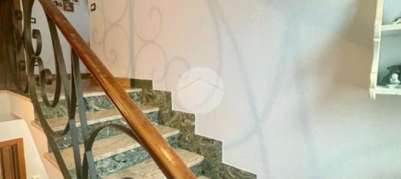 Casa de 5 habitaciónes en Fresonara, Italy No. 8645 14