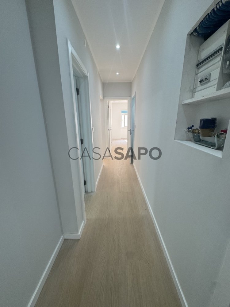 3 chambres Appartement à Amadora, Portugal No. 284328