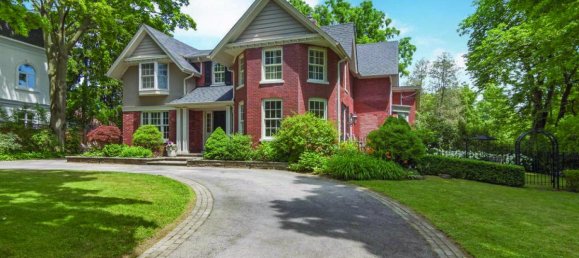 4 bedrooms House in Oakville, Canada No. 982 6