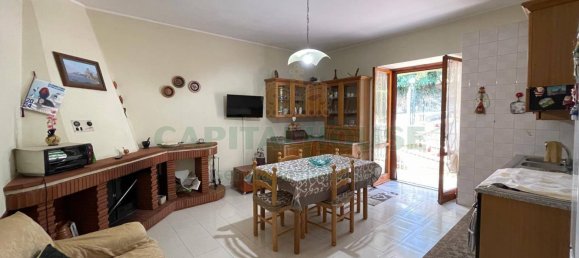 3 bedrooms Apartment in Avellino, Italy No. 290237 7
