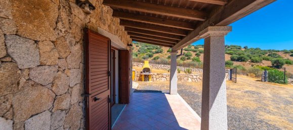 Villa de 4 dormitorios en Siniscola, Italy No. 309189 39