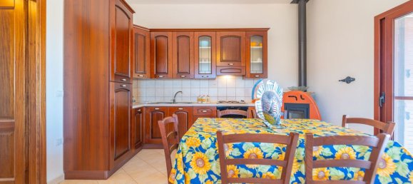 Villa de 4 dormitorios en Siniscola, Italy No. 309189 9