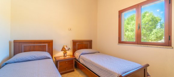 Villa de 4 dormitorios en Siniscola, Italy No. 309189 16