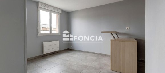 1 bedroom Apartment in Reims, France No. 41342 3