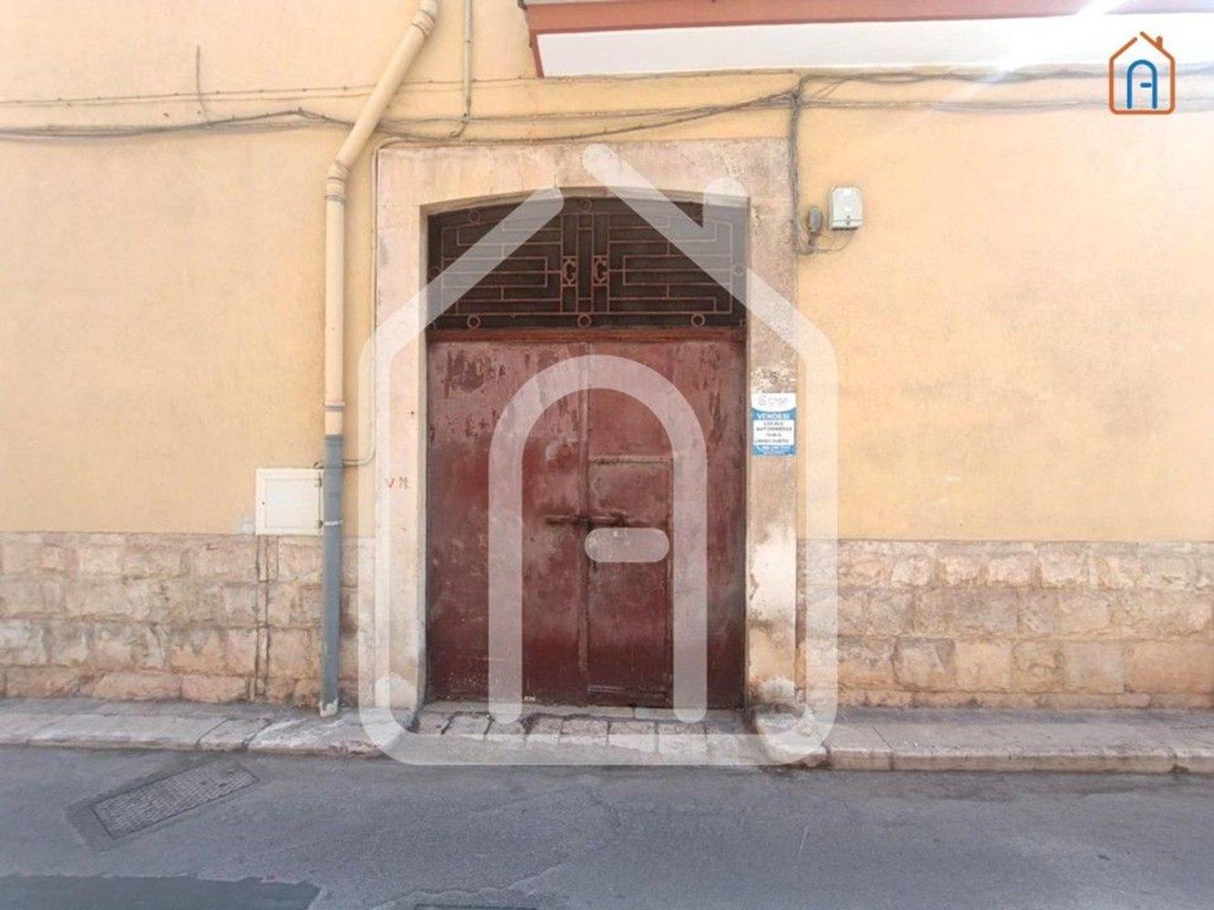 Garagem em Giovinazzo, Italy 70 m² N.º 289110