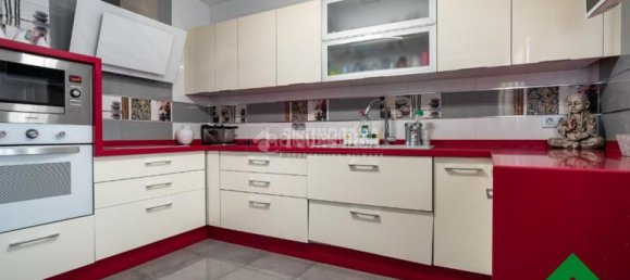 3 bedrooms House in Santa Fe, Spain No. 145961 9