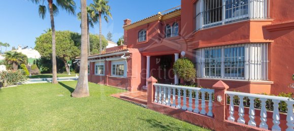 6 غرف نوم فيلا في Estepona, Spain رقم 18879 9