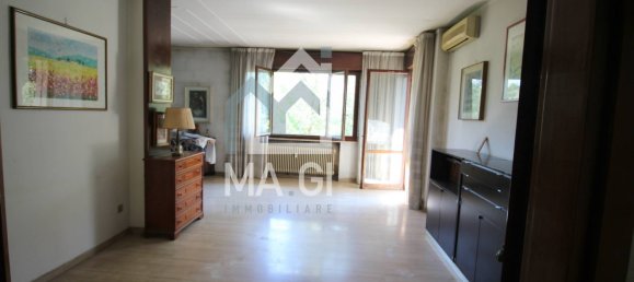 Apartamento de 3 dormitorios en Treviso, Italy No. 301394 6