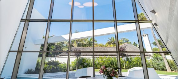 6 bedrooms Villa in Marbella, Spain No. 4705 29