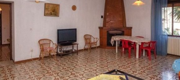 5 bedrooms Apartment in Vairano Patenora, Italy No. 325687 2