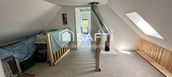 4 bedrooms House in Saulnay, France No. 219610 13