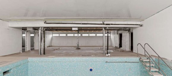 755m² Building in Wilmersdorf, Germany No. 335375 6