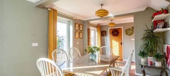 4 غرف نوم منزل في Chichester, United Kingdom رقم 2631 9