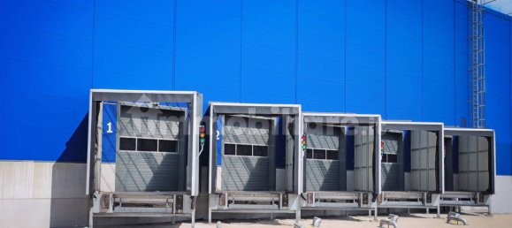 16430m² Land in Venegono Superiore, Italy No. 87631 15