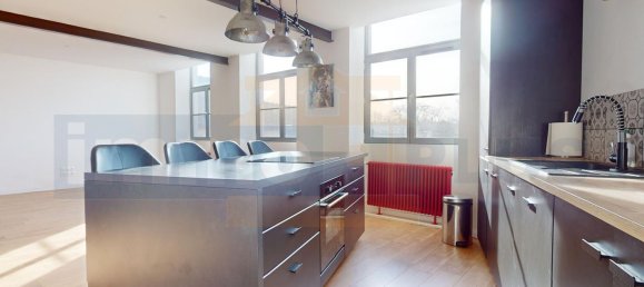 3 bedrooms House in Chavenay, France No. 188483 8