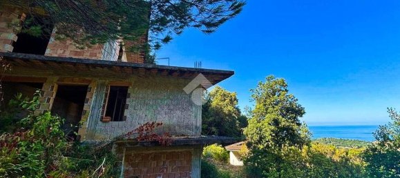 3 bedrooms House in Centola, Italy No. 301426 4