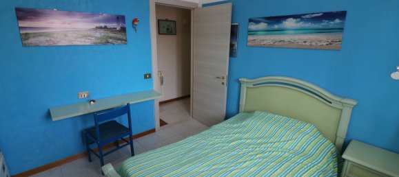 6 rooms House in Massa e Cozzile, Italy No. 91863 30