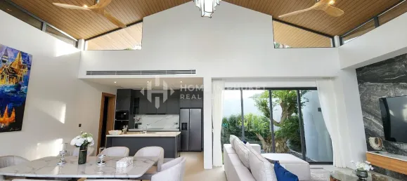4 bedrooms House for sale in Phuket, Southern Thailand, Thailand № 61158 9