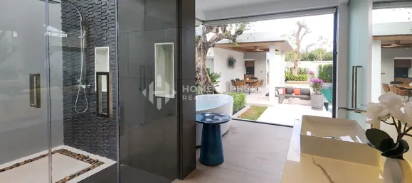 4 bedrooms House for sale in Phuket, Southern Thailand, Thailand № 61158 15