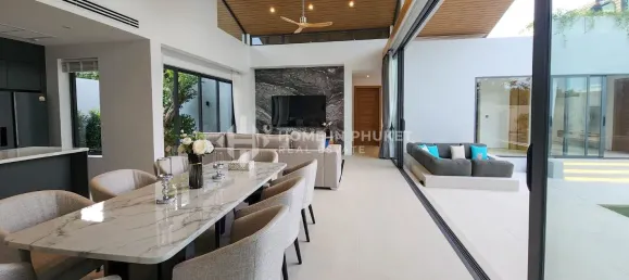 4 bedrooms House for sale in Phuket, Southern Thailand, Thailand № 61158 7