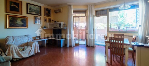 3 bedrooms Apartment in Rome, Italy No. 333638 2