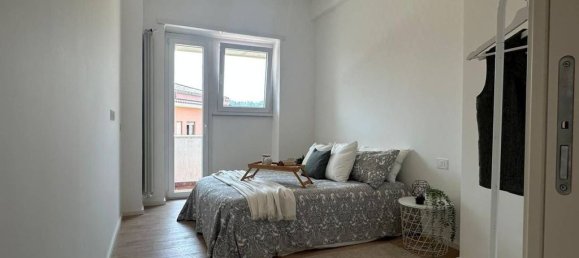 2 bedrooms Apartment in Rome, Italy No. 334957 3