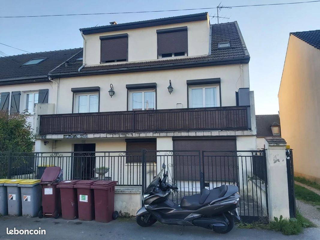 1 Schlafzimmer Wohnung in Chelles, France, Nr. 165591