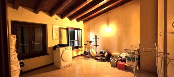 Дом с 4 комнатами в Кастельнуово дель Гарда, Италия № 260494 18