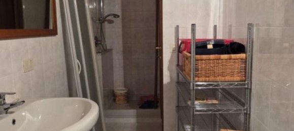 Дом с 4 комнатами в Кастельнуово дель Гарда, Италия № 260494 23