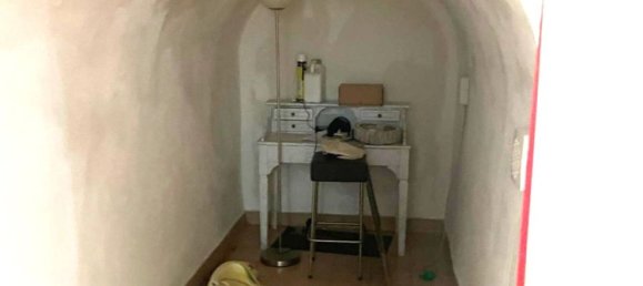 Дом с 4 комнатами в Кастельнуово дель Гарда, Италия № 260494 4