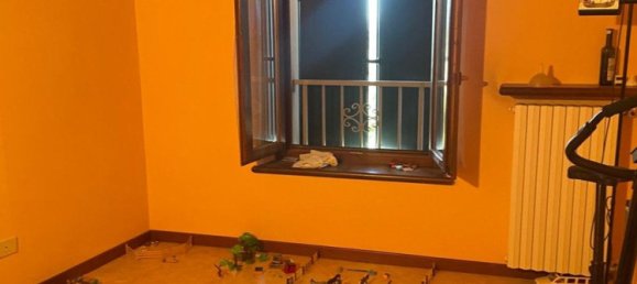 Дом с 4 комнатами в Кастельнуово дель Гарда, Италия № 260494 20