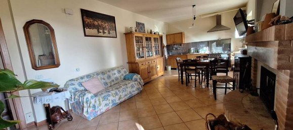 4 rooms House in San Severino Marche, Italy No. 30864 40