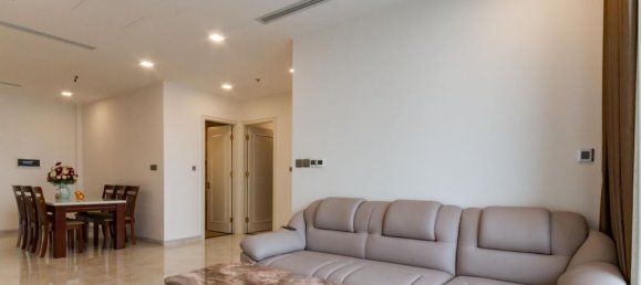 3 bedrooms Apartment in District 1, Vietnam No. 18308 8