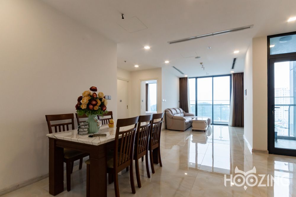 3 bedrooms Apartment in District 1, Vietnam No. 18308