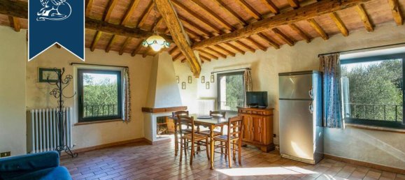 650m² Commercial property in Siena, Italy No. 232199 54