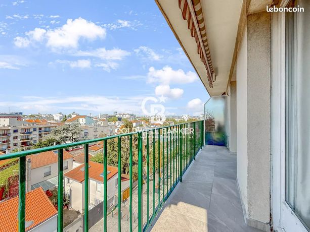 2 bedrooms Apartment in Pantin, France No. 354737