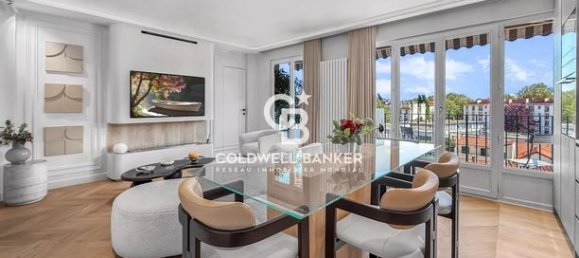 2 bedrooms Apartment in Pantin, France No. 354737 3