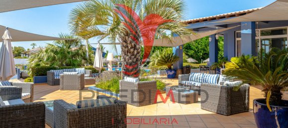 3000m² Hotel in Luz, Portugal No. 135905 3