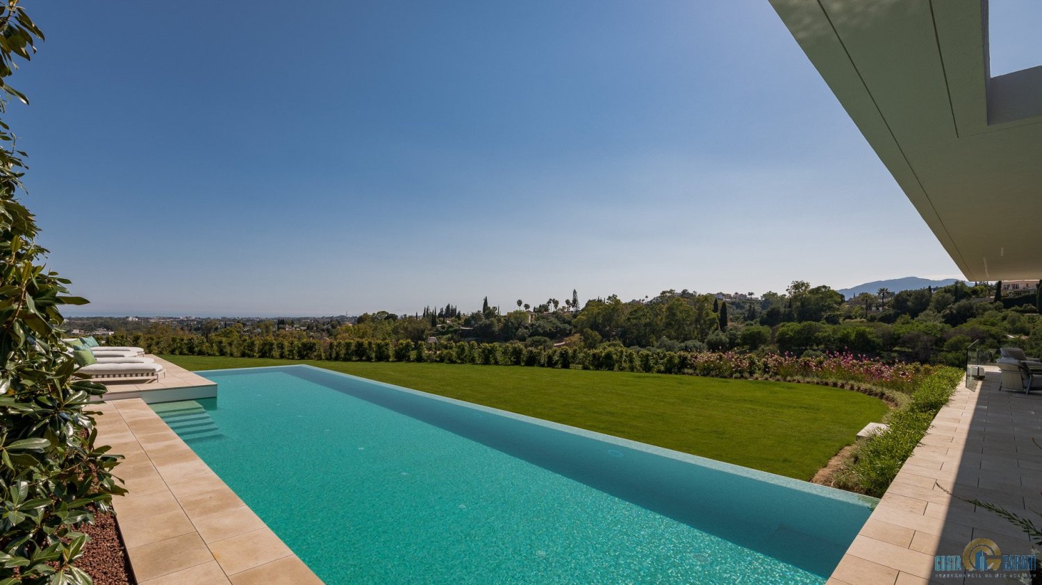 6 Schlafzimmer Villa in Marbella, Spain, Nr. 10053