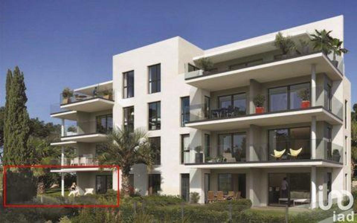 2 bedrooms Condo in Antibes, France No. 16308