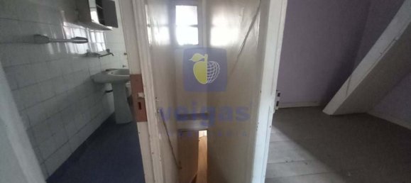 193m² Building in Lisbon, Portugal No. 102623 32