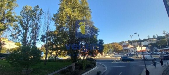 193m² Building in Lisbon, Portugal No. 102623 34