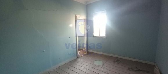 193m² Building in Lisbon, Portugal No. 102623 22