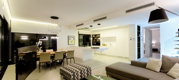 4 bedrooms Villa in Campoamor, Spain No. 9179 2