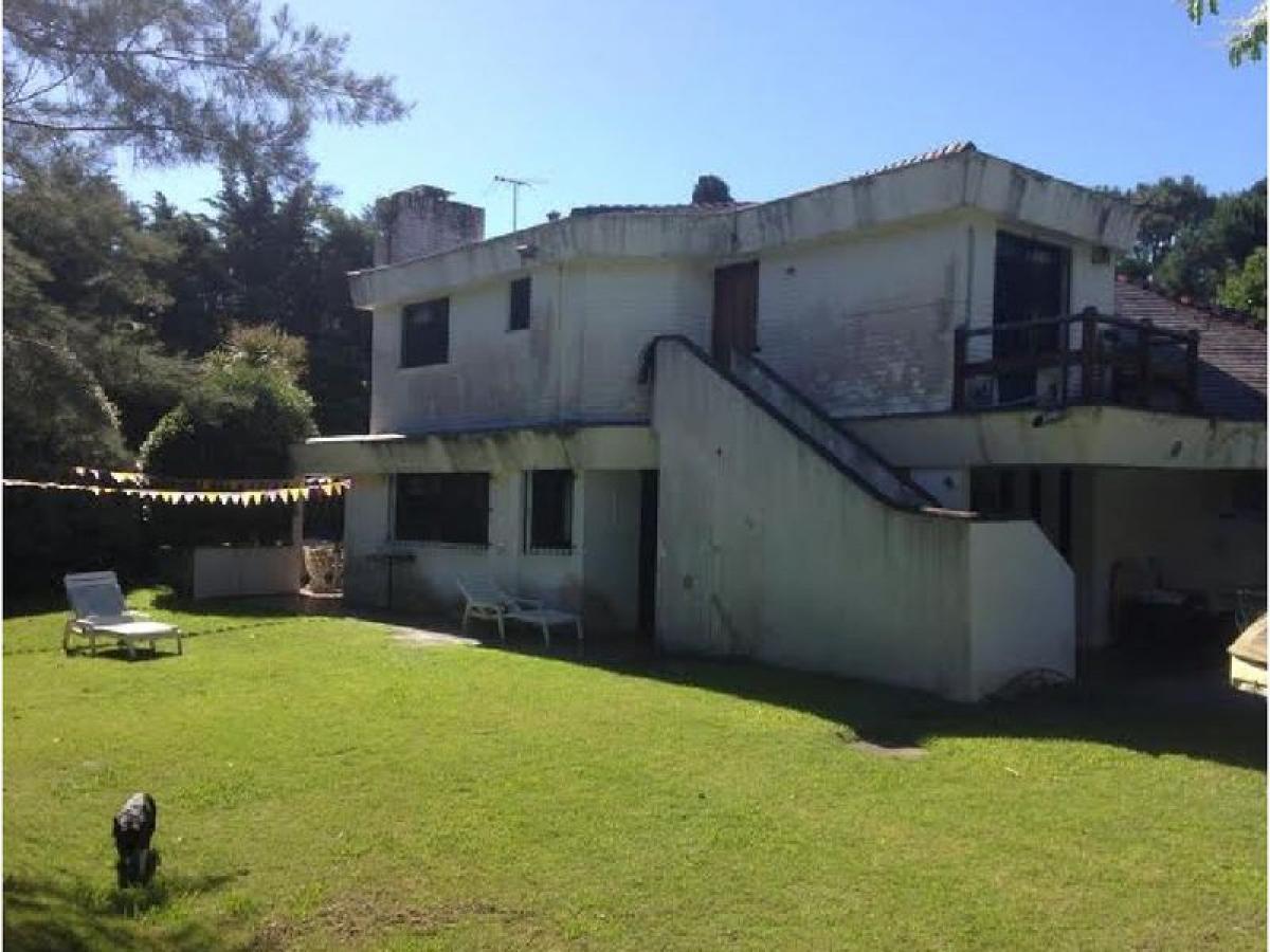 4 bedrooms House in Maldonado, Uruguay No. 5979